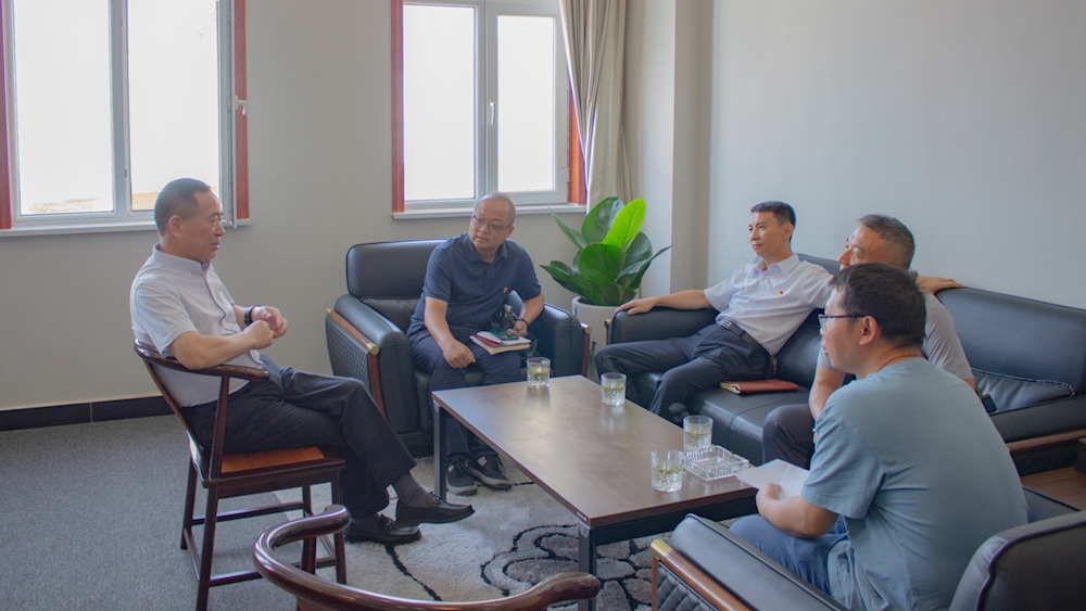 学思践悟抓落实 知行合一促转型 ——学院领导率队赴阿克苏纺织工业城 深入调研