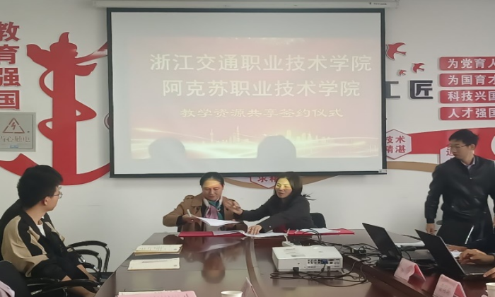 9eefa18d82894ef3a04644658f76bd11.png 9eefa18d82894ef3a04644658f76bd11.png